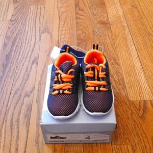 🎈3 for $20🎈 Baby size 4 sneakers